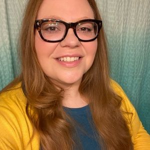 Meet your Posher, Becky